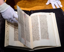 Prezentacja odzyskanego rękopisu dzieł św. Augustyna w Bibliotece Uniwersyteckiej