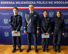 Ślubowanie nowych policjantów we Wrocławiu