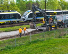 Prace przy poszerzaniu ulicy Mościckiego (zdjęcie z 4 maja)