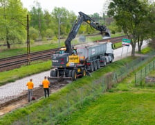 Prace przy poszerzaniu ulicy Mościckiego (zdjęcie z 4 maja)