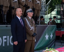 Uroczysta promocja oficerska absolwentów Akademii Wojsk Lądowych we Wrocławiu na Placu Wolności 11 lipca 2026 r.