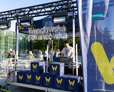 Sobota 11 lipca – Wrocławska potańcówka na Placu Wolności przez NFM rozpoczęła się lekcją tańca West Coast Swing
