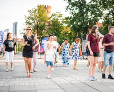 Pl. Wolności stał się wielkim tanecznym parkietem we Wrocławiu, 25.06.2022 r.