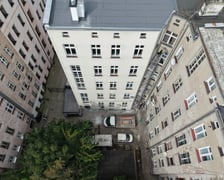 <p>Oficyna ul. Rejtana 5a na ukończeniu</p>