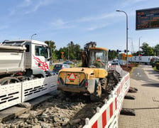 Remont zatoki autobusowej na ulicy Krzywoustego na przystanku „Brücknera”