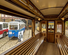 Wnętrze pochodzącego z 1901 roku tramwaju - Max Berg