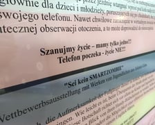 Wystawa ?Nie bądź SmartZombie" stanęła w holu głównym wrocławskiego Aquaparku przy ul. Borowskiej