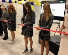 Międzynarodowe liceum IPS zainaugurowało rok szkolny w Centrum Południe we Wrocławiu