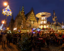 Jarmark Bożonarodzeniowy we Wrocławiu przyciąga tysiące gości