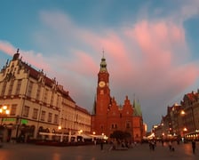 różowe niebo nad Wrocławiem