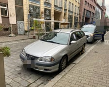Oto zdjęcia "mistrzów parkowania" z Wrocławia
