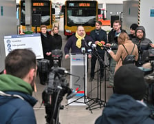 Na zdjęciu Krzysztof Balawejder, prezes MPK Wrocław, podczas konferencji prasowej 3 stycznia 2023 r.