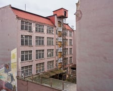 <p>Na zdjęciu: Budynek dawnej fabryki Tytoniu przy ulicy Stawowej&nbsp;</p>