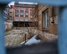 <p>Na zdjęciu: Budynek dawnej fabryki Tytoniu przy ulicy Stawowej&nbsp;</p>
