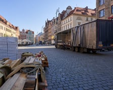 Rozstawianie Jarmarku Świętojańskiego, Wrocław 12 maja 2023