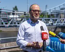<p><span style="color: #222222; font-family: Calibri, sans-serif; font-size: 14.6667px;">Kamil Zaremba, ekolog, prezes Fundacji OnWater prowadzącej działania edukacyjne na Odrze</span></p>