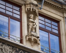 Rzeźby i ornamenty na wrocławskich kamienicach