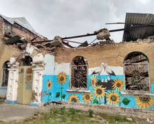 <p>Zburzony budynek w Irpieniu pod Kijowem</p>