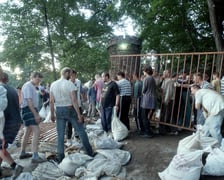 Obrona wrocławskiego zoo podczas powodzi tysiąclecia