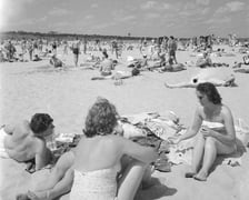 Wakacje w PRL-u, 1958 rok, plaża