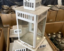 <p>Przedmioty wystawione na licytacji komorniczej</p>