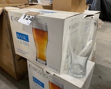 <p>Przedmioty wystawione na licytacji komorniczej</p>