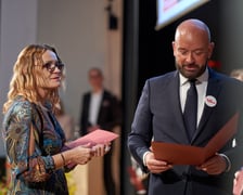 <p>Nadanie przez prezydenta Wrocławia Jacka Sutryka stypendi&oacute;w samorządu Wrocławia przyznawanego w ramach &bdquo;Wrocławskiego programu wspierania uzdolnionych &ndash; PROMOVERE TALENTA&rdquo;</p>