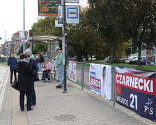 <p>Materiały wyborcze w przestrzeni miejskiej dzień po wyborach&nbsp;&nbsp;</p>