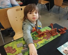 Wrocławski Festiwal Gier Planszowych Gratislavia - na zdjęciu uczestnicy oraz gry planszowe