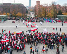 11 listopada we Wrocławiu - parada i marsz. Zobaczcie zdjęcia z ziemi i powietrza