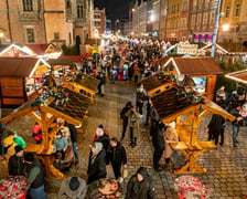 Iluminacja na przy Jarmarku Bożonarodzeniowym