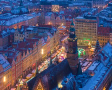 Jarmark Bożonarodzeniowy 2023 we Wrocławiu - zdjęcia z drona