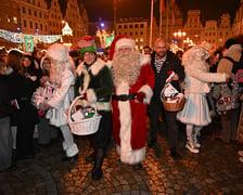 Uroczyste rozświetlenie choinki w Rynku