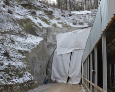 Prace w tunelu koło Trzcińska na Dolnym Śląsku