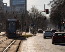 Ulica Powstańców Śląskich w styczniu 2024