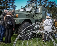 Szkolenie wojskowe - 20 kwietnia, 10 Brygada Łączności przy ul. Trzmielowickiej 28 we Wrocławiu. Początek o godz. 10.  Na zdjęciu  - szkolenie z lat poprzednich