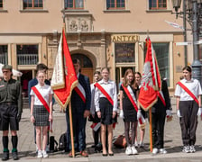 Dzień Flagi - świętowanie na wrocławskim Rynku