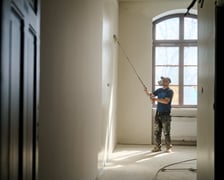 Budowa hotelu Arche Klasztor Wrocław w gmachu przy Kasprowicza, 9 maja 2024
