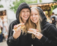 Gastro Miasto na bulwarze Dunikowskiego.
