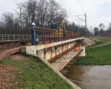 Remont mostu kolejowego nad Oławą