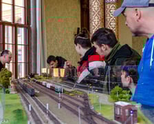 <p>Makieta kolejowa w skali H0 (1:87) przygotowana przez Klub Sympatyk&oacute;w Kolei we Wrocławiu</p>