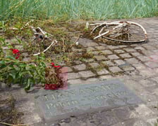 <p>Pomnik Tian'anmen na pl. Dominikańskim</p>