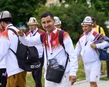 <p>Parada rozpoczynająca Międzynarodowy Turniej Piłki Nożnej Ulicznej Os&oacute;b Bezdomnych Wrocław Cup 2024</p>