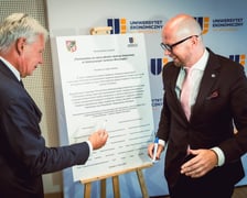 <p>Podpisanie partnerstwa na rzecz jakości obsługi towarowej w historycznym centrum miasta Wrocławia (17.07.2024)</p>