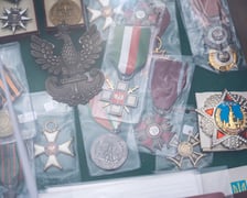 Pchli targ "Na Młynie" pełen jest skarbów. Można je zdobyć - lub tylko pooglądać - w niedziele między godz. 6 a 15