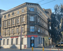 <p>Jedna z 22 kamienic, kt&oacute;re zostaną wyremontowane w pierwszej kolejności - ul. Gajowa 25</p>