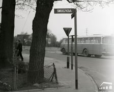 Autobus Jelcz 043 na ulicy Swojczyckiej w roku 1971