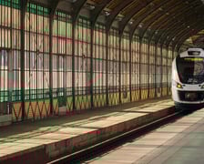 Stacja kolejowa z dworcem Wrocław Główny, marzec 2023