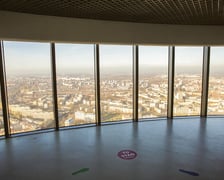 <p>Taras widokowy w Sky Towerze</p>