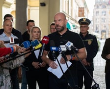 Spotkanie prasowe i zebranie wojewódzkiego sztabu kryzysowego w sprawie zagrożenia powodziowego, 16 września 2024 roku